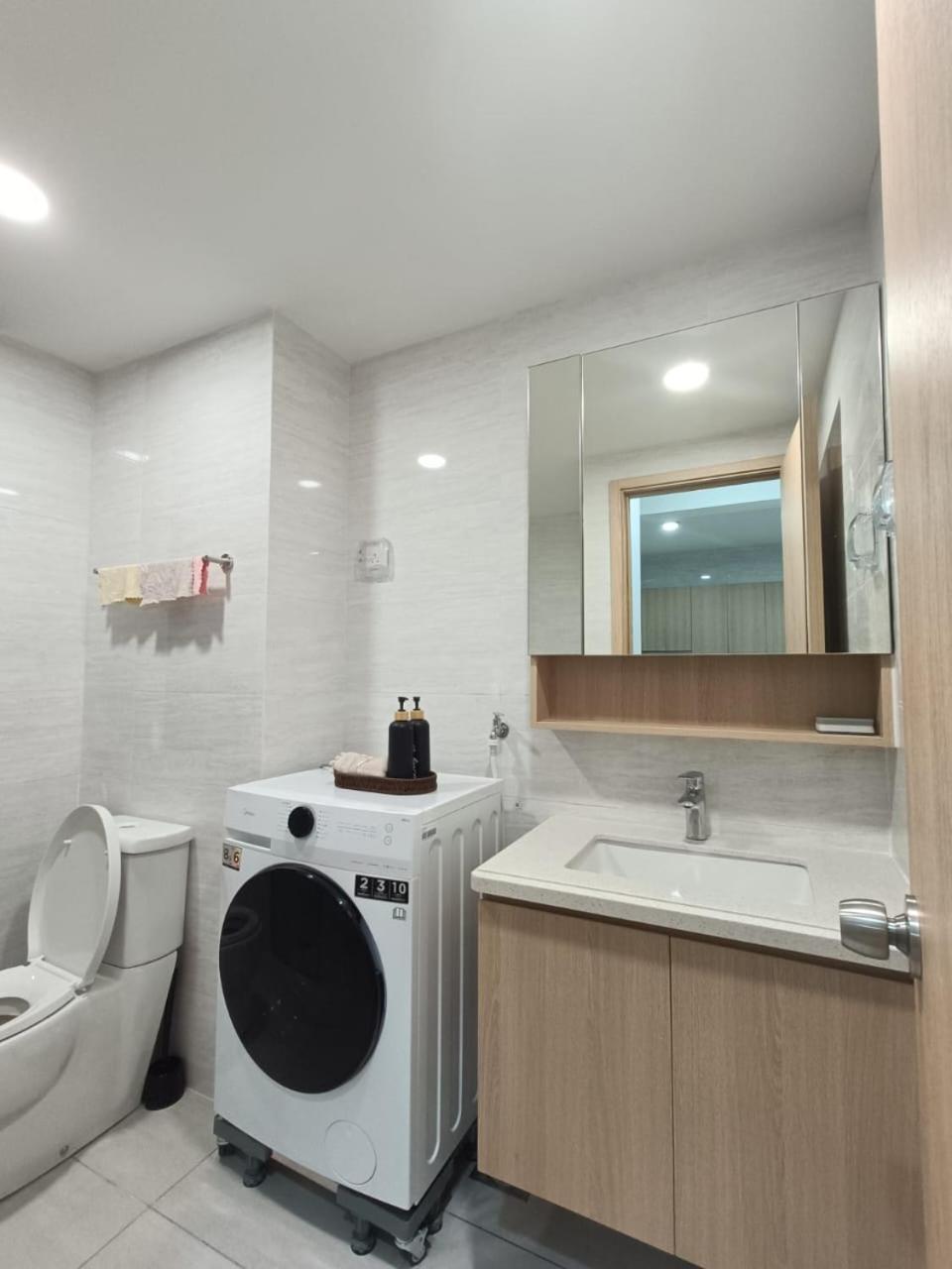 Pangsapuri -30 Off Monthly L 1bedroom Lakeside Comfy *